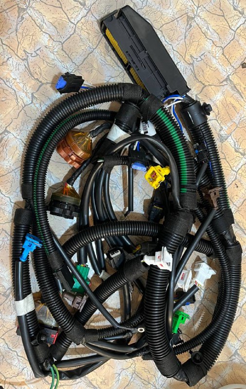 سیمکشی داخل موتوری زیمنس مارک دناکو